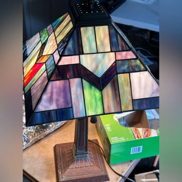 Other - COPY - Very beautiful 22 inch handmade stain glass lamp